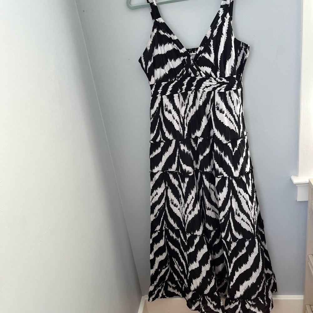 Style & Co. Black and White Ruched Sleeveless‎ Maxi Sundress